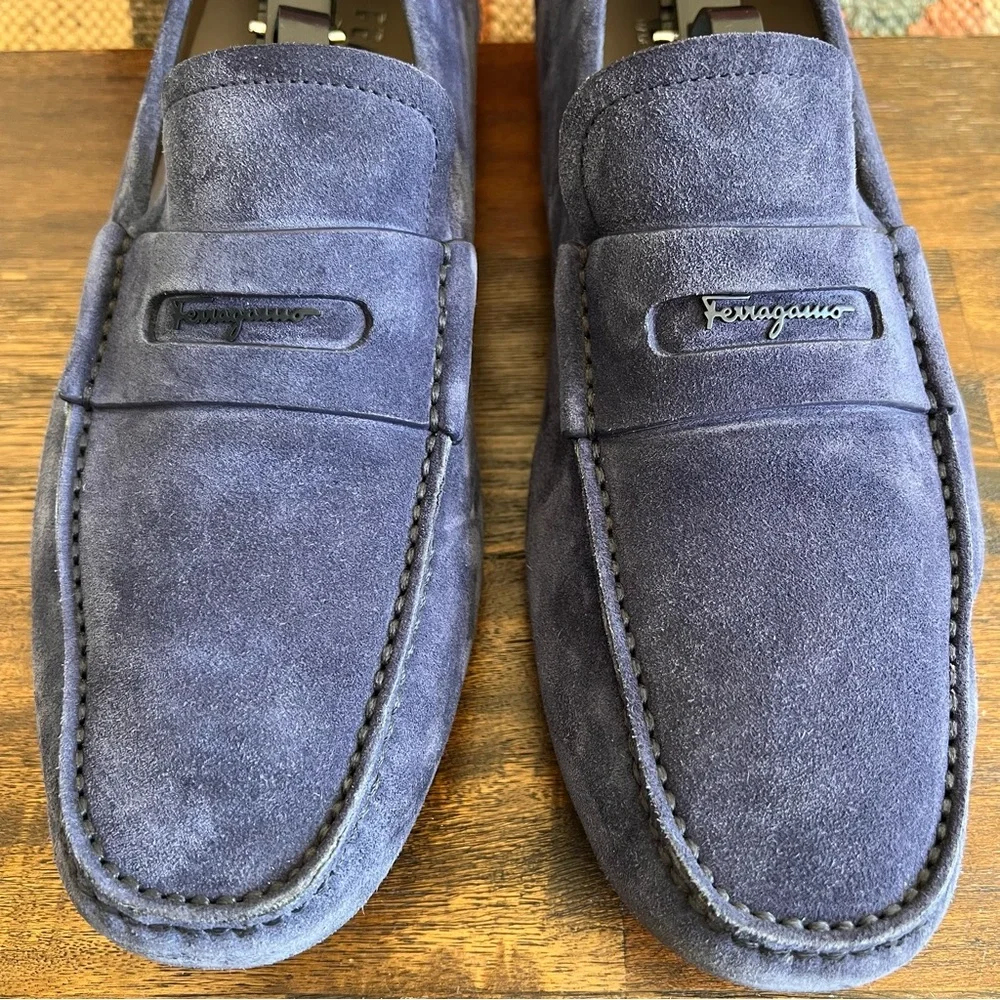 Salvatore Ferragamo NEWTON Blue Suede Driving Loafers US9 E (Display Shoes)